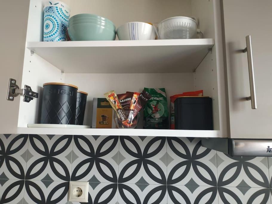 Athens View Apartment Near Metro Station Agia Marina Extérieur photo
